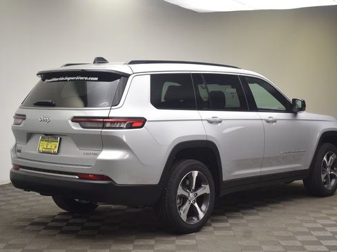 New 2026 Jeep Grand Cherokee L Limited AWD/4WD image 5