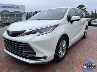 Used 2021 Toyota Sienna Limited video 1