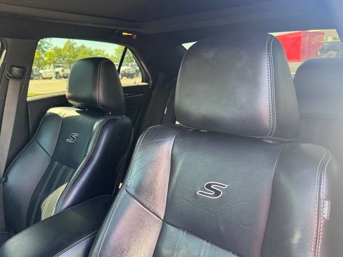 Used 2021 Chrysler 300 S RWD image 12