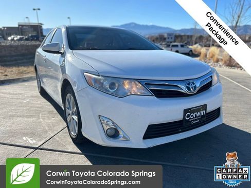 Used 2012 Toyota Camry Hybrid image 1