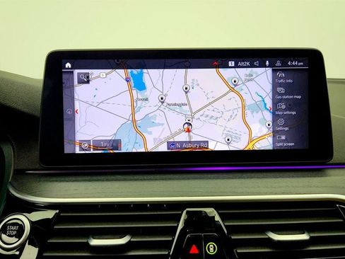 Used 2021 BMW 540i w/ Premium Package RWD image 19