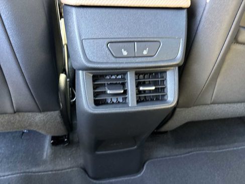 New 2026 Chevrolet Equinox ACTIV w/ Convenience Package III AWD/4WD image 21