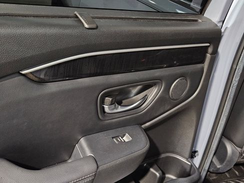 Used 2024 Honda Pilot Elite image 35