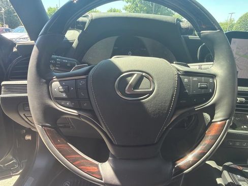Certified 2024 Lexus LS 500 AWD w/ Luxury Package image 26