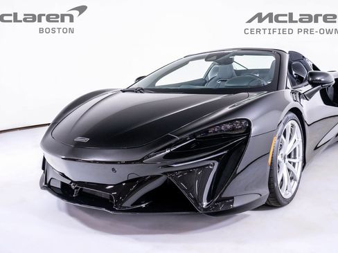 Used 2025 McLaren Artura Spider image 11