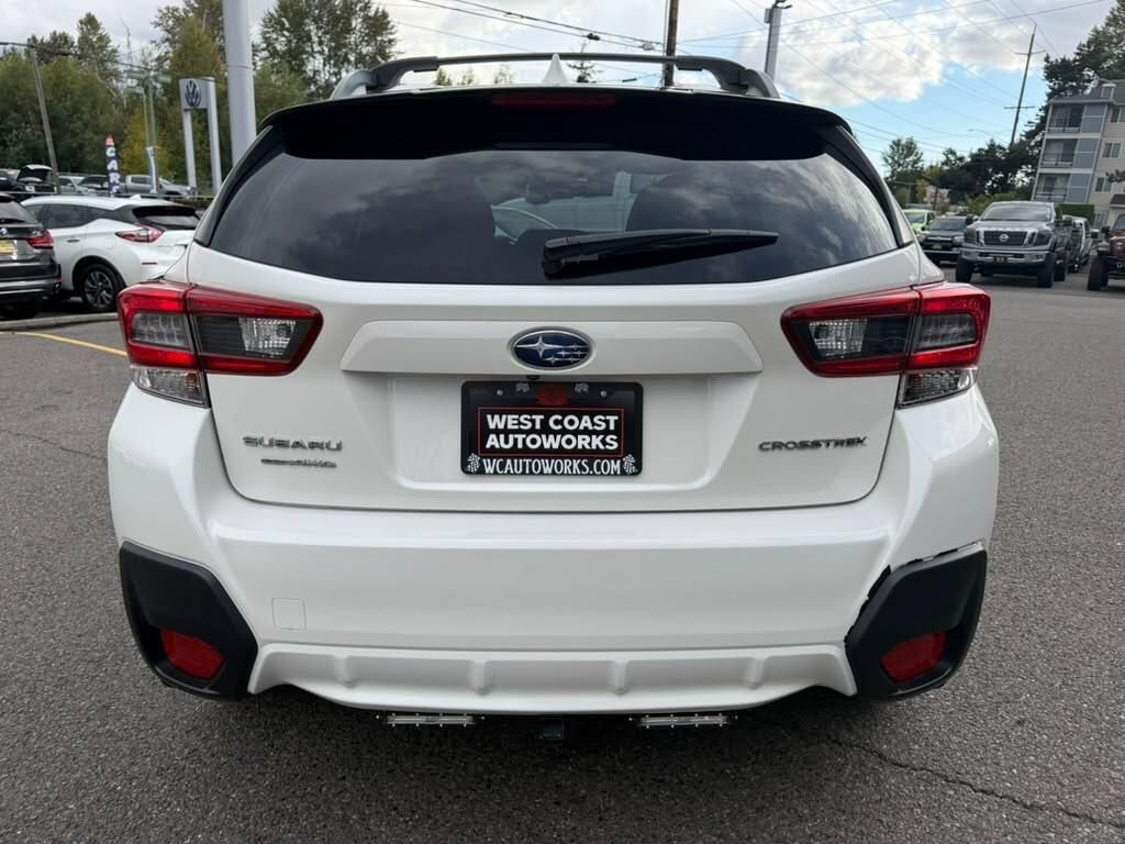 Used 2021 Subaru Crosstrek 2.0i Premium AWD/4WD image 4