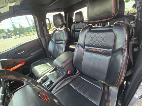 Used 2023 Nissan Frontier PRO-4X w/ Pro-4X Premium Package AWD/4WD image 22