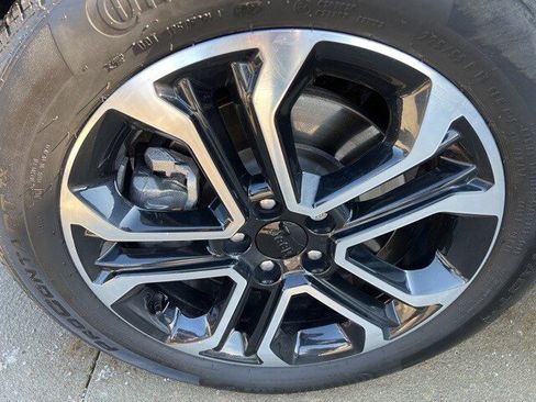 Certified 2024 Jeep Compass Limited image 9