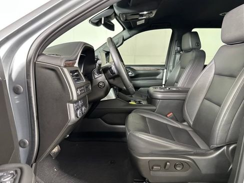 Used 2023 Chevrolet Tahoe Z71 w/ Luxury Package image 11