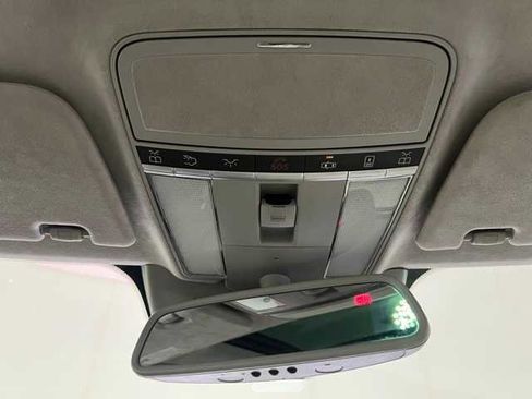 Used 2012 Mercedes-Benz S 63 AMG image 15