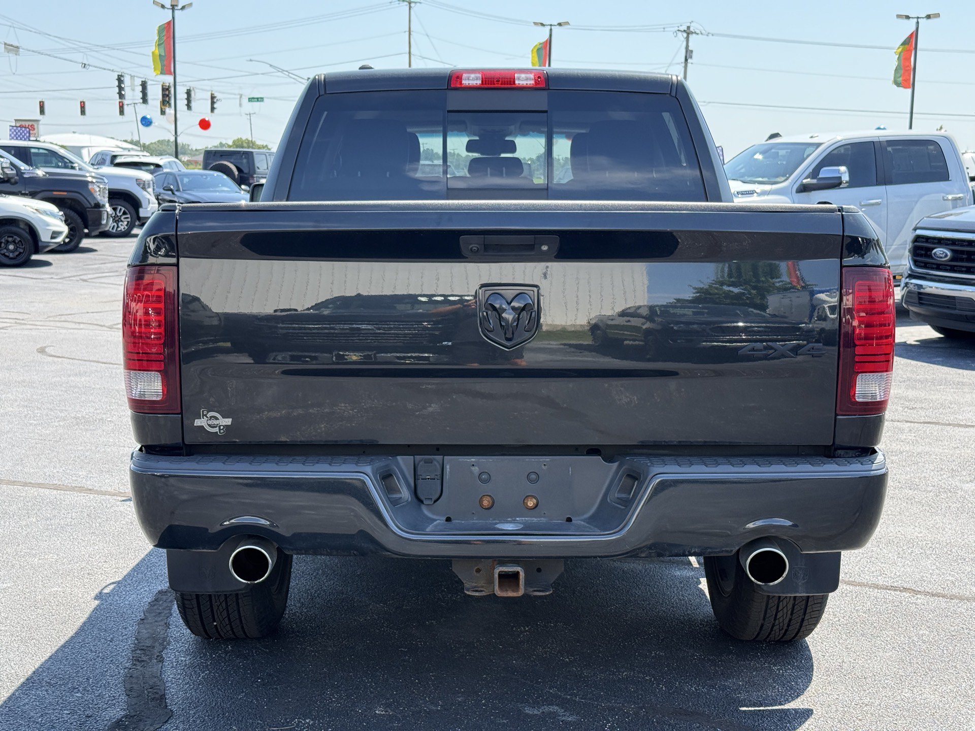 Used 2017 RAM 1500 Sport w/ Black Ram 1500 Sport Group AWD/4WD image 6