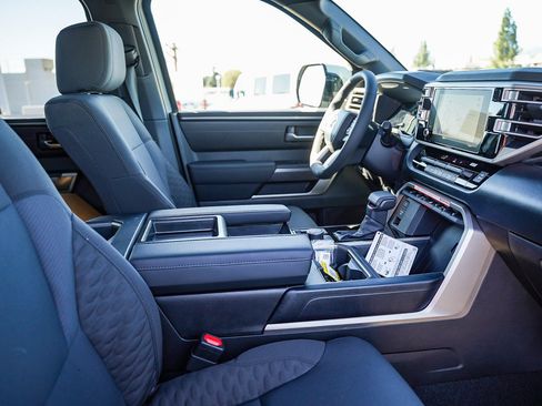 New 2026 Toyota Tundra SR5 w/ TRD Off-Road Package AWD/4WD image 19