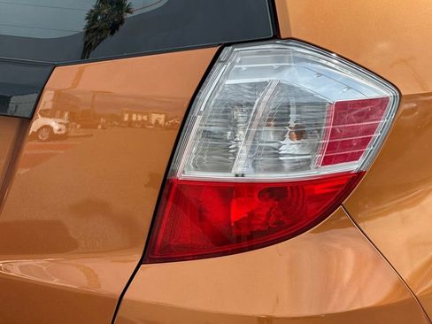 Used 2009 Honda Fit Sport image 26