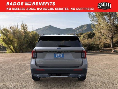 New 2026 Ford Explorer Active w/ Active Comfort Package RWD image 6