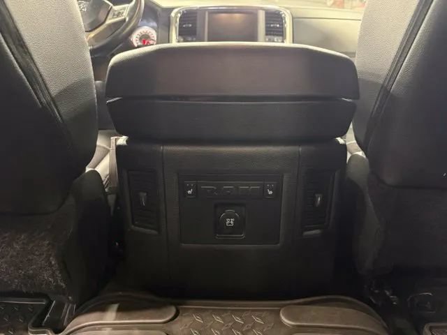 Used 2017 RAM 1500 Laramie w/ Convenience Group AWD/4WD image 23