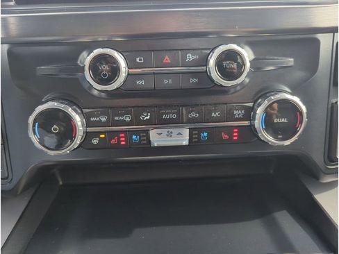 Used 2025 Ford F350 Lariat w/ Lariat Ultimate Package image 25