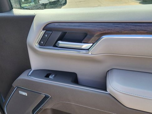 New 2026 GMC Sierra 1500 SLT w/ SLT Premium Plus Package image 37