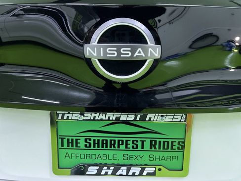 Used 2025 Nissan Leaf S FWD image 13