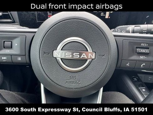Used 2025 Nissan Kicks SV FWD image 17