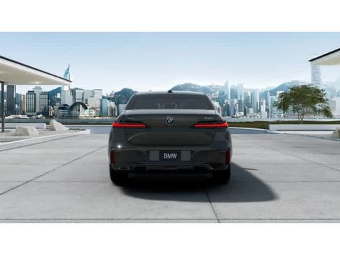 New 2026 BMW 740i xDrive w/ Luxury Rear Seating Package AWD/4WD image 5