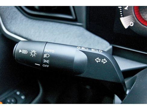 New 2026 Nissan Kicks SV w/ Charging Package image 17