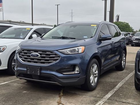 Used 2019 Ford Edge SEL w/ Equipment Group 201A FWD image 6