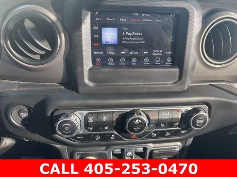 Used 2018 Jeep Wrangler Unlimited Sport S AWD/4WD image 9