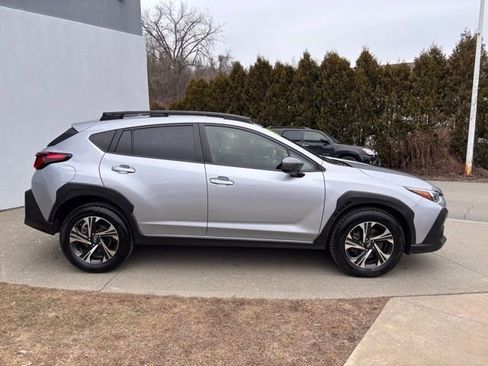 Certified 2024 Subaru Crosstrek 2.0i Premium image 2