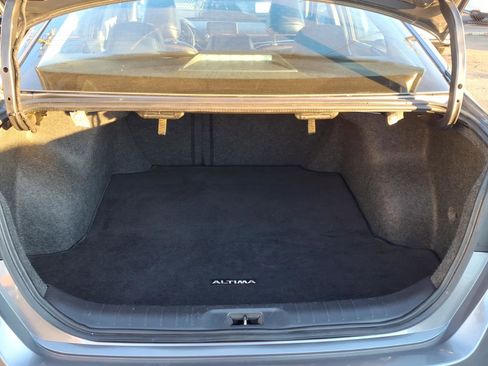 Used 2022 Nissan Altima 2.5 SR image 13