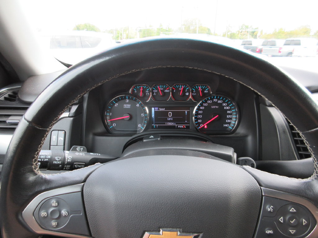 Used 2020 Chevrolet Tahoe LS AWD/4WD image 26