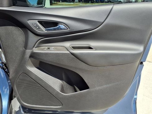 Used 2024 Chevrolet Equinox LT FWD image 10