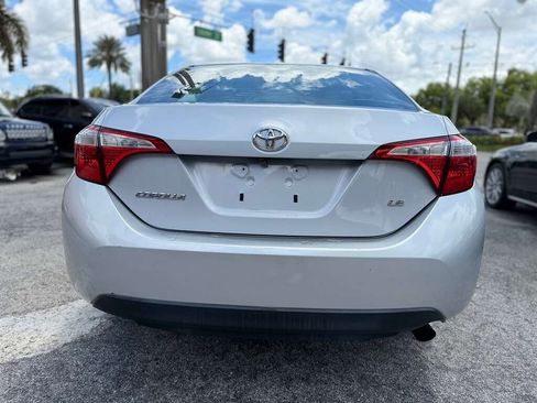 Used 2014 Toyota Corolla LE FWD image 4