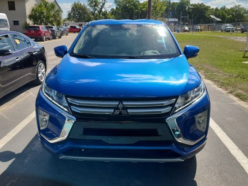 Used 2019 Mitsubishi Eclipse Cross SE image 2