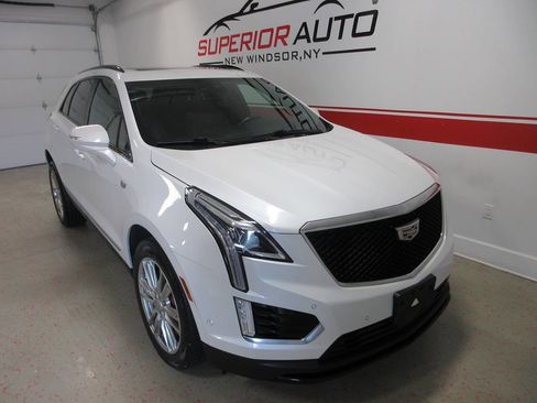 Used 2022 Cadillac XT5 Sportv w/ Technology Package AWD/4WD image 11