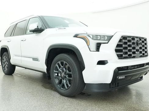 New 2026 Toyota Sequoia Platinum AWD/4WD image 9