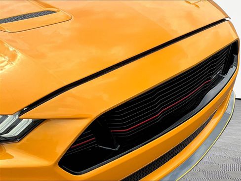 Used 2022 Ford Mustang GT w/ Equipment Group 301A RWD image 32