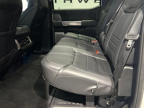 Used 2026 Ford F250 Platinum w/ Tremor Off-Road Package AWD/4WD image 39