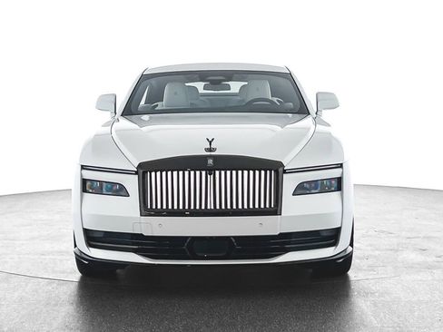 New 2025 Rolls-Royce Spectre Black Badge w/ Leather Finishing Pack image 15