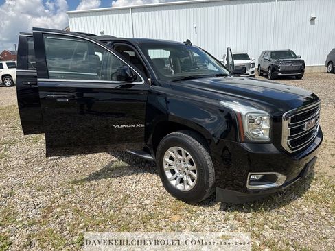 Used 2019 GMC Yukon XL SLT w/ Open Road Package image 38