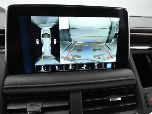 Used 2024 Chevrolet Tahoe High Country image 23