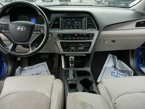 Used 2017 Hyundai Sonata Sport w/ Value Edition Package 02 FWD image 18