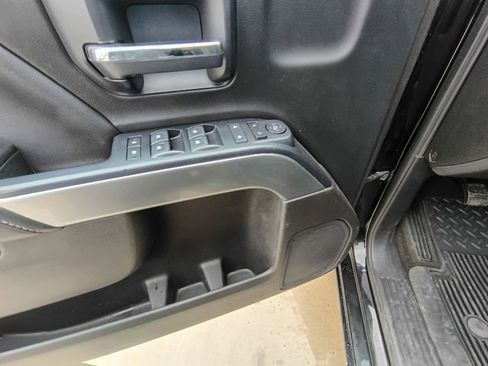 Used 2018 Chevrolet Silverado 1500 LT image 17