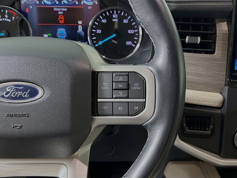 Used 2024 Ford Expedition Max Limited RWD image 20