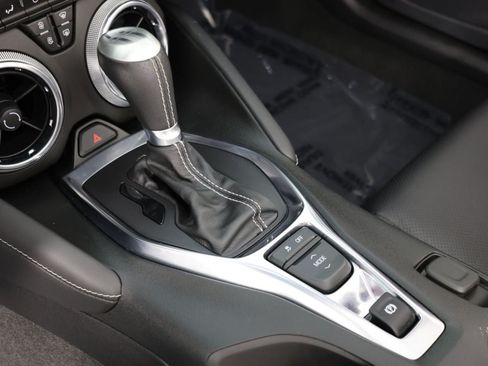 Used 2023 Chevrolet Camaro SS RWD image 6