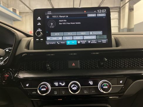 Used 2025 Honda CR-V Sport Touring image 23