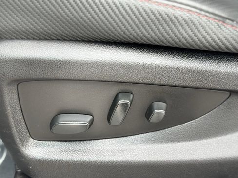 Used 2018 GMC Sierra 1500 SLT w/ All Terrain Package image 21