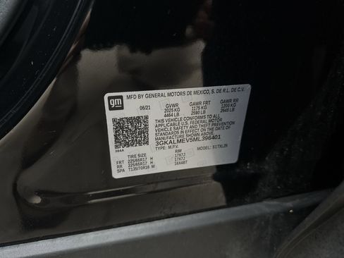 Used 2021 GMC Terrain SLE w/ Driver Convenience Package image 33