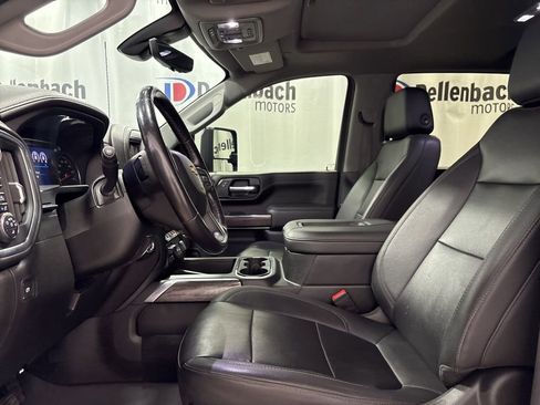 Used 2021 Chevrolet Silverado 2500 LTZ w/ LTZ Premium Package image 10