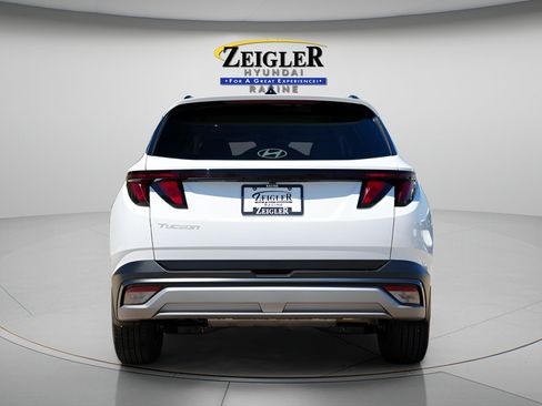 Used 2026 Hyundai Tucson SEL FWD image 6
