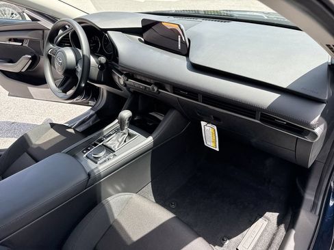 New 2026 MAZDA MAZDA3 s FWD image 32